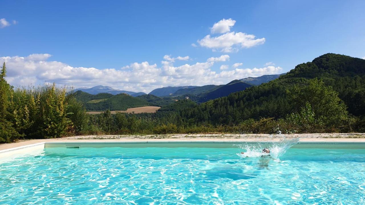 Agriturismo Del Frontino - Lo Studio アックアラーニャ エクステリア 写真